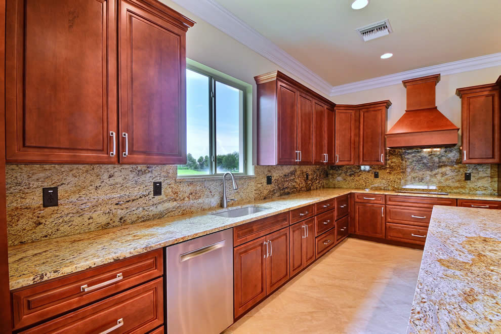 VB Custom Homes · Luxury Home Builder case study